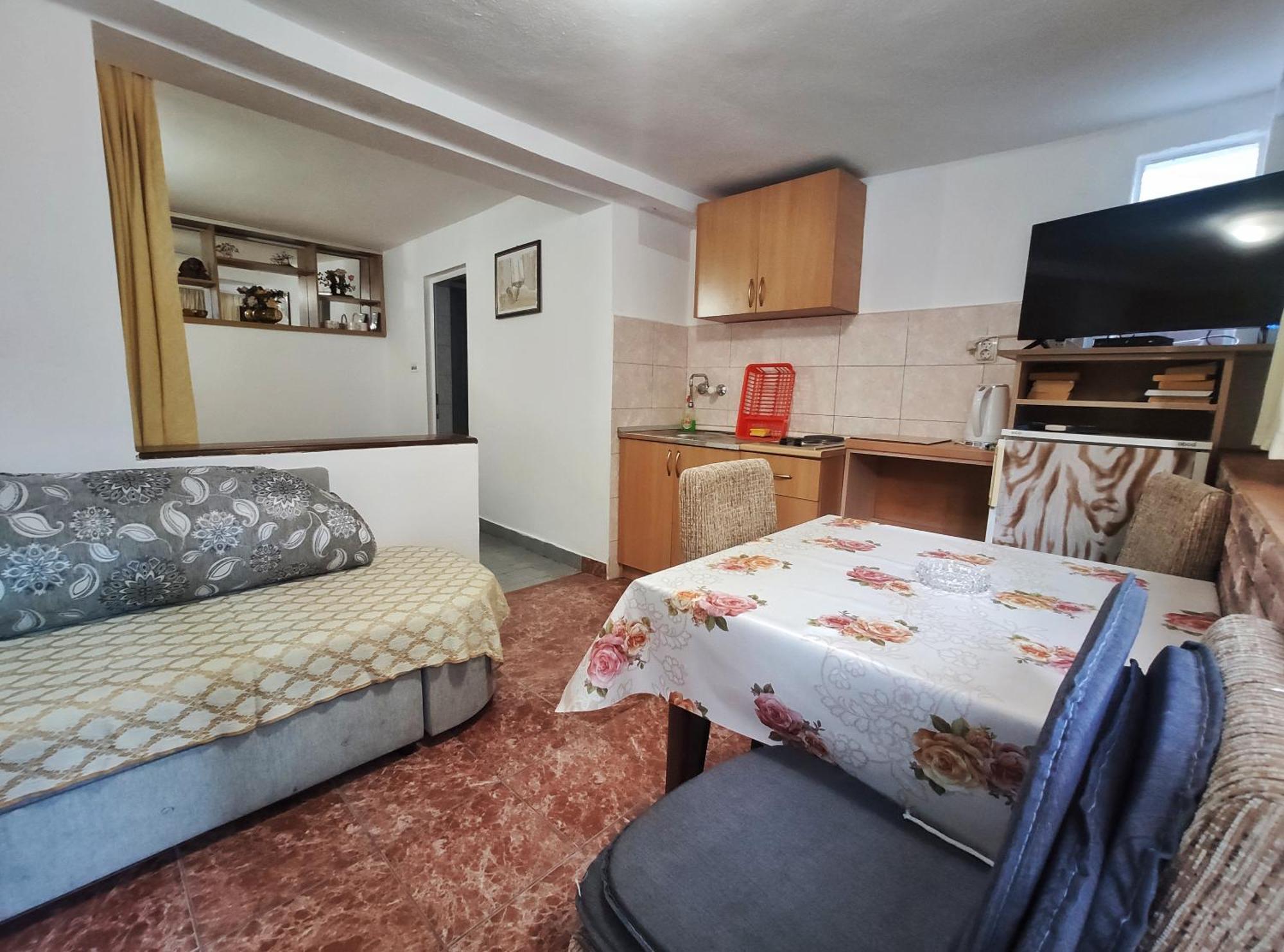Apartments Gvozdenovic Petrovac Eksteriør bilde
