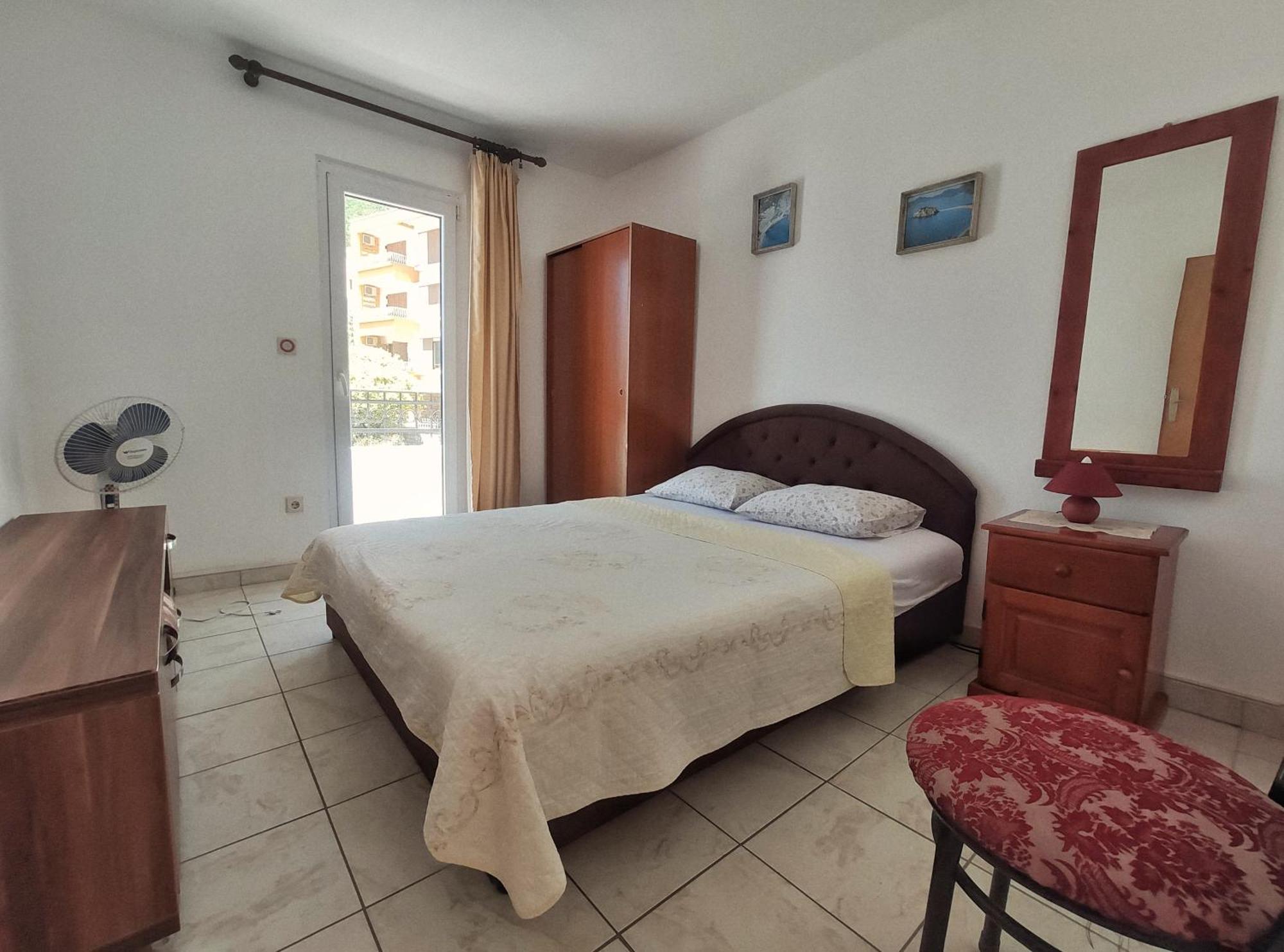 Apartments Gvozdenovic Petrovac Rom bilde